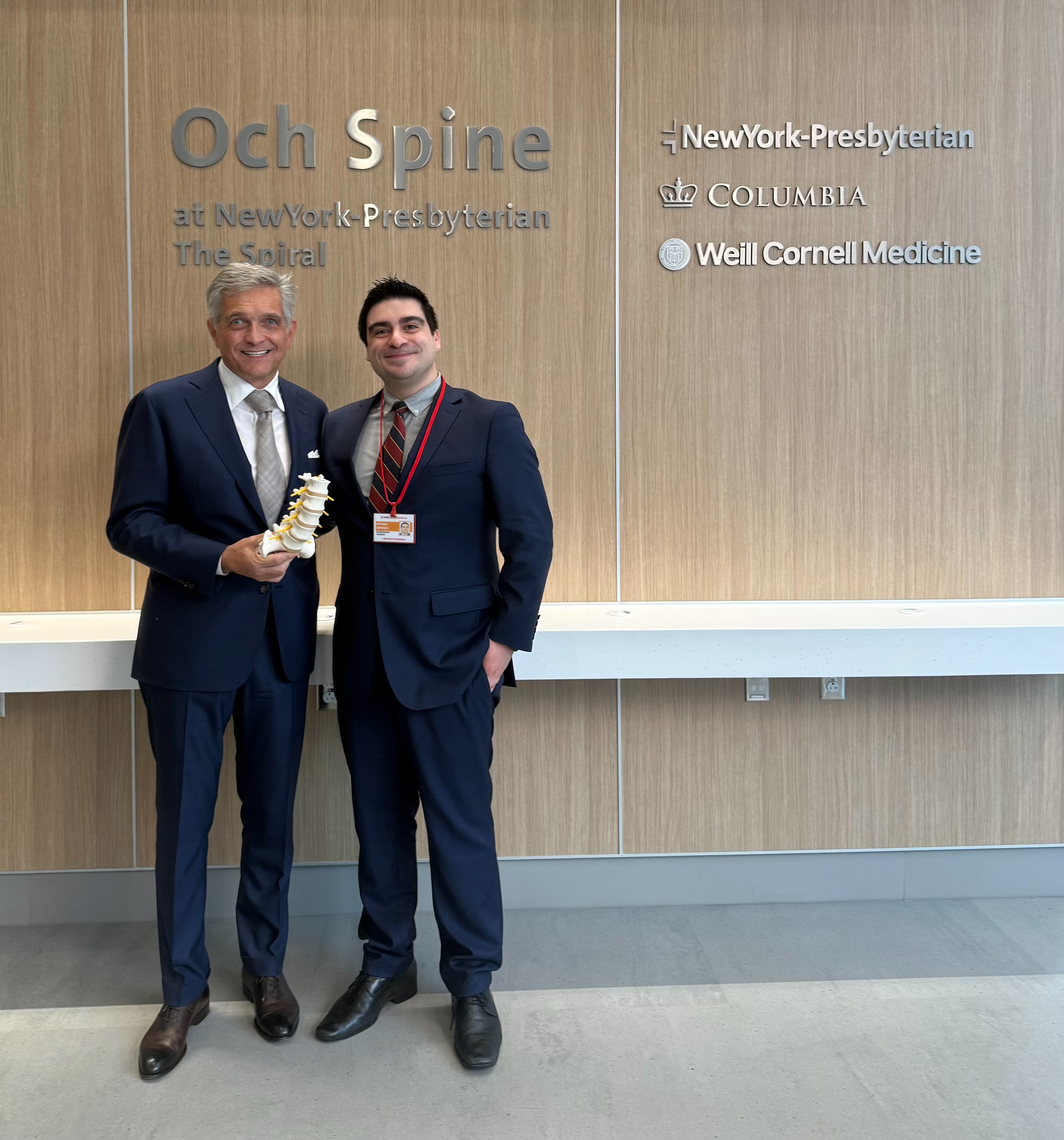 Dr. Dr. Esteban Espinoza 